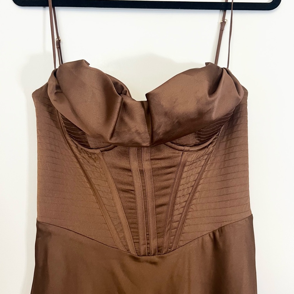 Elegant Brown Strapless Dress
